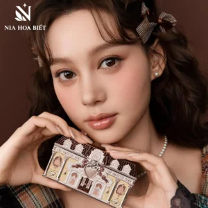 Bảng Phấn Mắt Flower Knows The Sweetie Bear Eyeshadow Palette 02 – Strawberry Milk