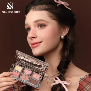 Bảng Phấn Mắt Flower Knows The Sweetie Bear Eyeshadow Palette 02 – Strawberry Milk