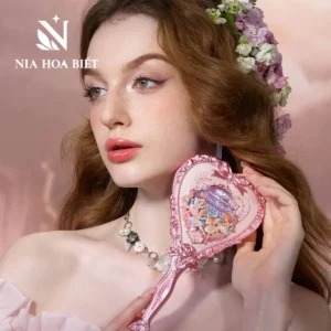 Gương cầm tay Fairy Tales Flower Knows
